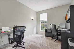 987 Hawkin Ln, Aurora, OH 44202 - Photo 34