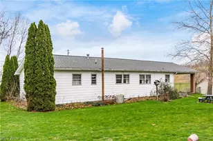 2419 Chandlersville Rd, Zanesville, OH 43701 - Photo 12