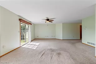2644 Canaan Dr, Uniontown, OH 44685 - Photo 6