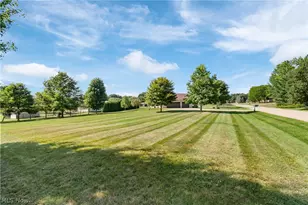 2644 Canaan Dr, Uniontown, OH 44685 - Photo 32