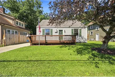 1431 SW Brooklyn Avenue, Canton, OH 44710 - Photo 2