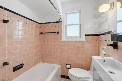102 Marvin Avenue, Akron, OH 44302 - Photo 22