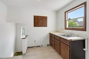 102 Marvin Ave, Akron, OH 44302 - Photo 24