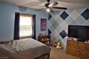 2758 Parkplace Dr, Uniontown, OH 44685 - Photo 18
