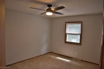 2758 Parkplace Drive, Uniontown, OH 44685 - Photo 20