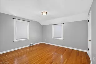 327 32nd St NW, Canton, OH 44709 - Photo 20