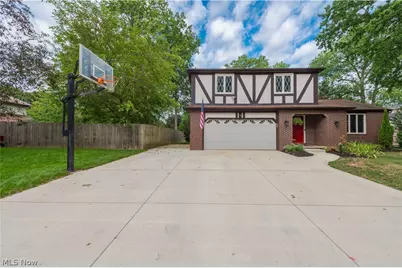 1470 Hawthorne Drive, Vermilion, OH 44089 - Photo 4