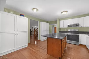 1470 Hawthorne Dr, Vermilion, OH 44089 - Photo 14