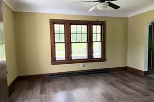 370 E Under Ridge Rd, Conneaut, OH 44030 - Photo 6