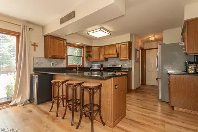 7633 Debonaire Drive, Mentor, OH 44060 - Photo 12