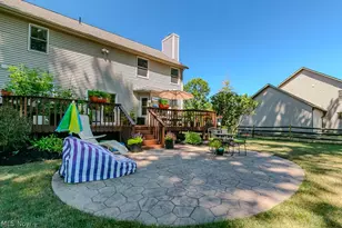 7633 Debonaire Dr, Mentor, OH 44060 - Photo 28