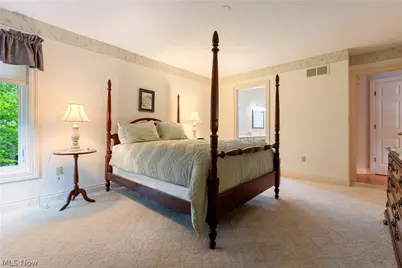 615 Highwood Drive, Cuyahoga Falls, OH 44223 - Photo 24