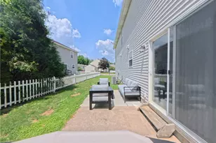 1271 Oxford Cir, Akron, OH 44312 - Photo 20