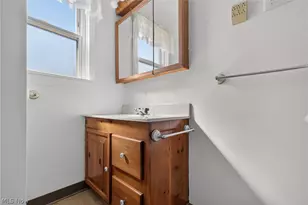 614 Main St, Wellsville, OH 43968 - Photo 24