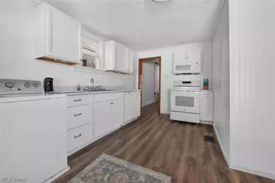 614 Main Street, Wellsville, OH 43968 - Photo 10