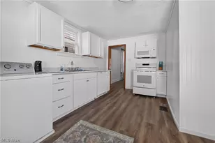 614 Main St, Wellsville, OH 43968 - Photo 10