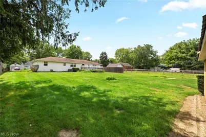 5411 Clay Street, Louisville, OH 44641 - Photo 12