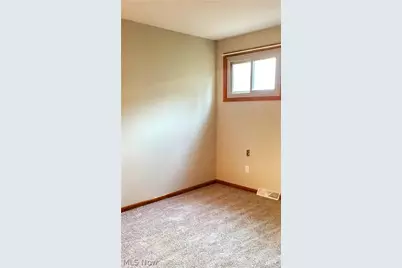 504 Larkin Avenue, Akron, OH 44305 - Photo 18