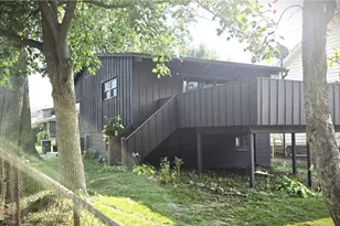 504 Larkin Ave, Akron, OH 44305 - Photo 2