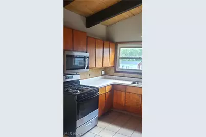 504 Larkin Avenue, Akron, OH 44305 - Photo 8