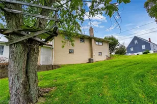 400 Wayne Ave, Weirton, WV 26062 - Photo 6