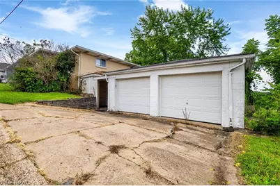 400 Wayne Avenue, Weirton, WV 26062 - Photo 8
