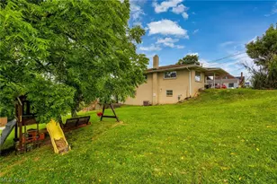 400 Wayne Ave, Weirton, WV 26062 - Photo 4