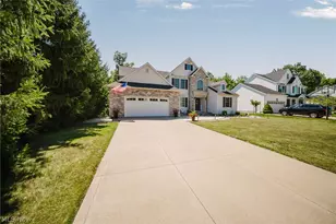 5862 Trystin Tree, Medina, OH 44256 - Photo 4