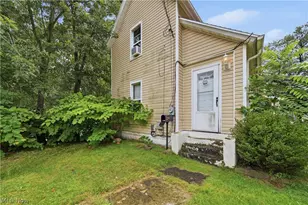 1116 McIntosh Ave, Akron, OH 44314 - Photo 1