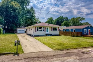 2876 Farmdale Rd, Akron, OH 44312 - Photo 2