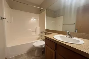 1794 Wakefield Dr, Akron, OH 44320 - Photo 16