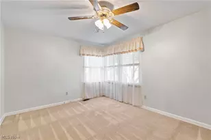 154 Hilltop Dr NW, Canton, OH 44708 - Photo 18