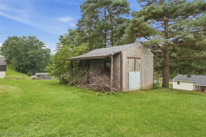 6965 Glenmere Avenue NE, Canton, OH 44721 - Photo 38