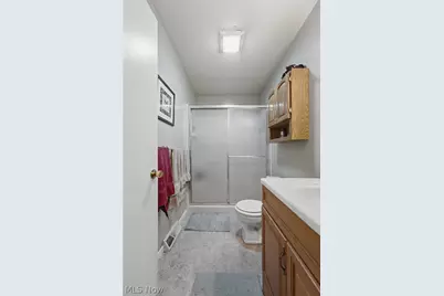 6965 Glenmere Avenue NE, Canton, OH 44721 - Photo 20