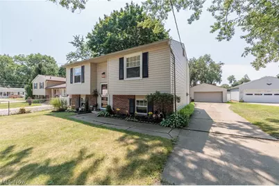 1404 Kendale Drive, Akron, OH 44314 - Photo 48