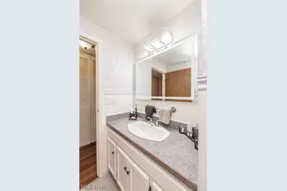 1404 Kendale Drive, Akron, OH 44314 - Photo 26