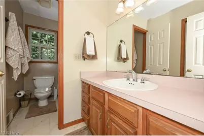 11660 Stone Creek Lane, Concord Twp, OH 44077 - Photo 36