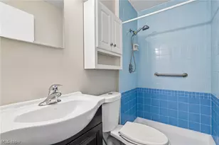 8278 Dallas Dr, Mentor, OH 44060 - Photo 6