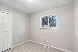 8278 Dallas Dr, Mentor, OH 44060 - Photo 22