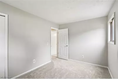 8278 Dallas Drive, Mentor, OH 44060 - Photo 32
