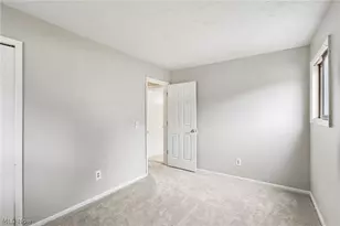 8278 Dallas Dr, Mentor, OH 44060 - Photo 32