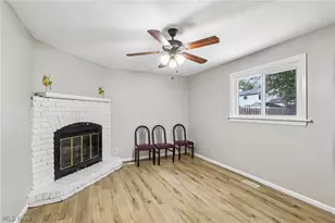 8278 Dallas Dr, Mentor, OH 44060 - Photo 4