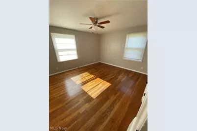526 N Firestone Boulevard, Akron, OH 44301 - Photo 28