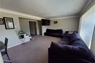 4113 Stonehaven Rd, Loveland, OH 44121 - Photo 2