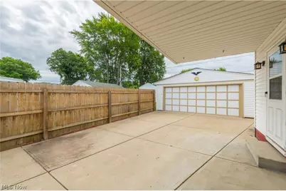 845 Jamestown Avenue, Elyria, OH 44035 - Photo 44