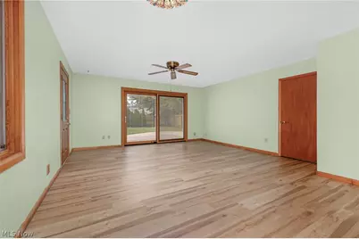 845 Jamestown Avenue, Elyria, OH 44035 - Photo 16