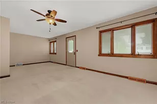845 Jamestown Ave, Elyria, OH 44035 - Photo 6