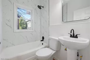 658 E 92nd St, Loveland, OH 44108 - Photo 20