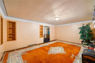 270 Benton St, Austintown, OH 44515 - Photo 10
