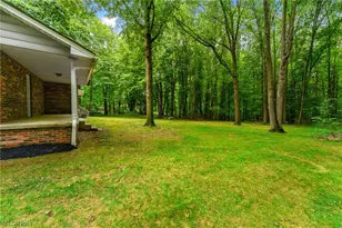 270 Benton St, Austintown, OH 44515 - Photo 6